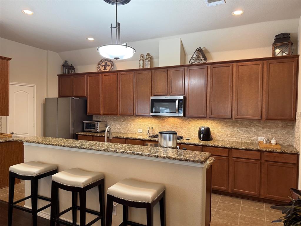 9724 Bell Rock Road Property Photo 9