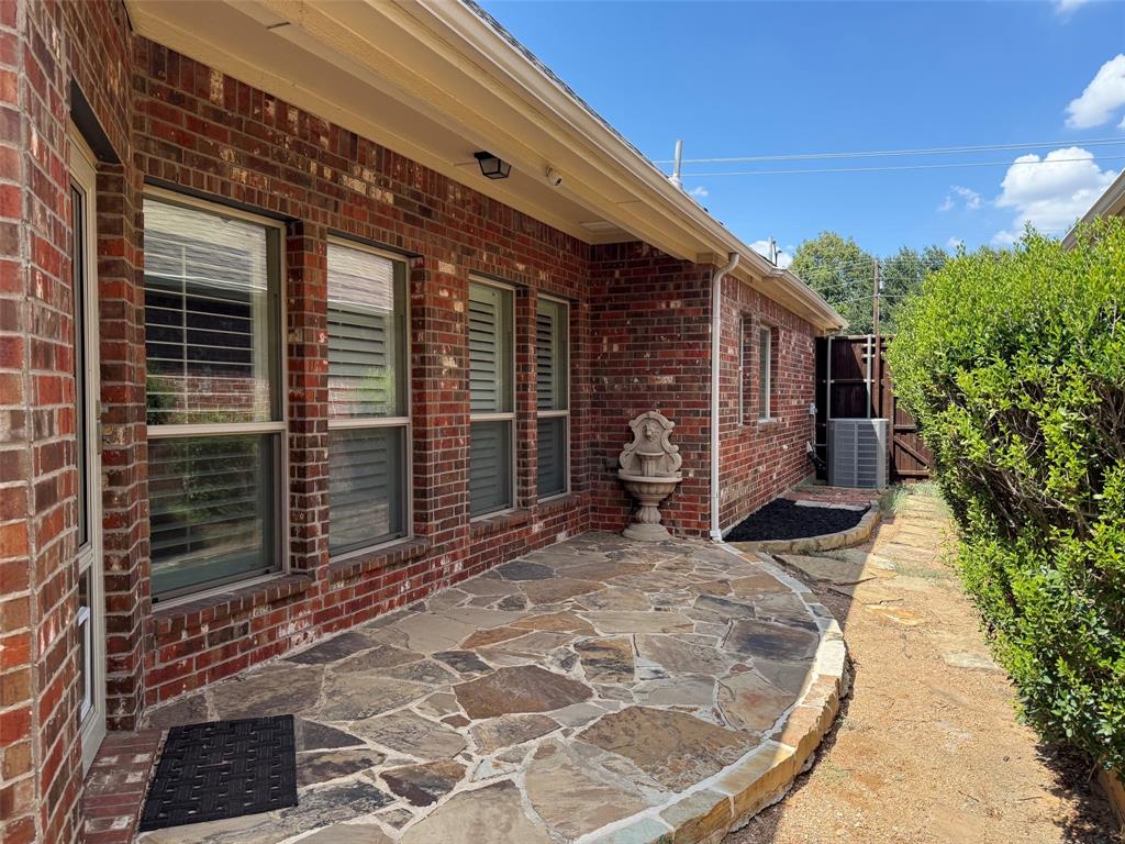 9724 Bell Rock Road Property Photo 24