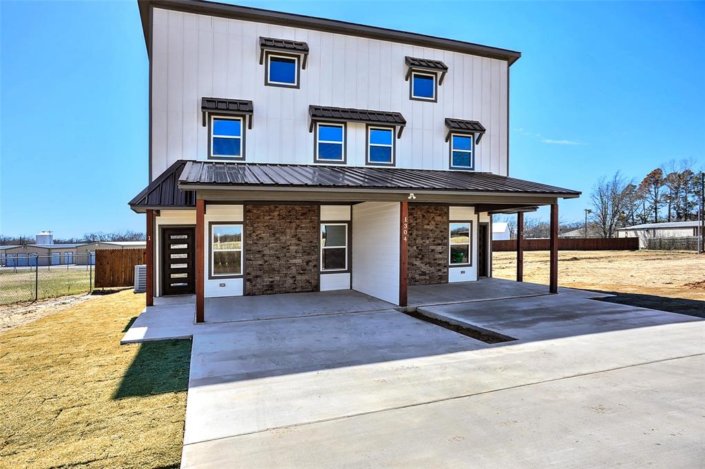 1304 Country Road