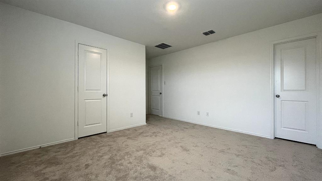 303 Ashbrook Way Property Photo 11