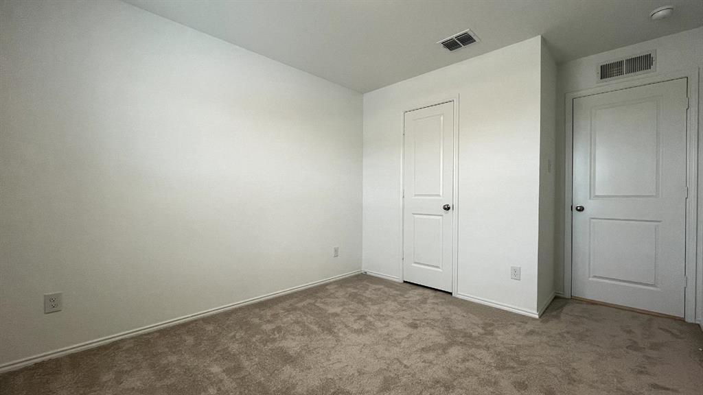 303 Ashbrook Way Property Photo 15