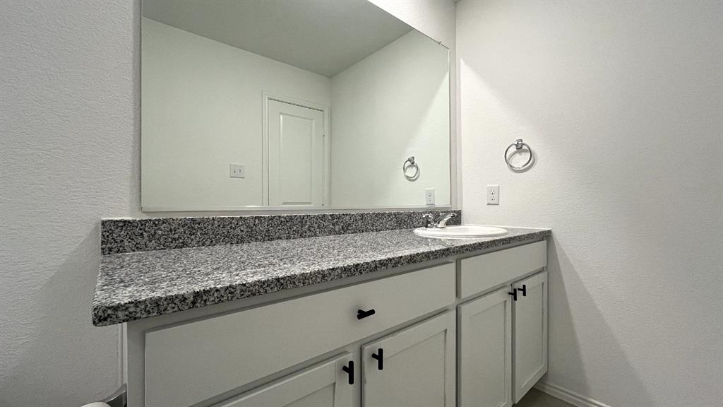 303 Ashbrook Way Property Photo 18