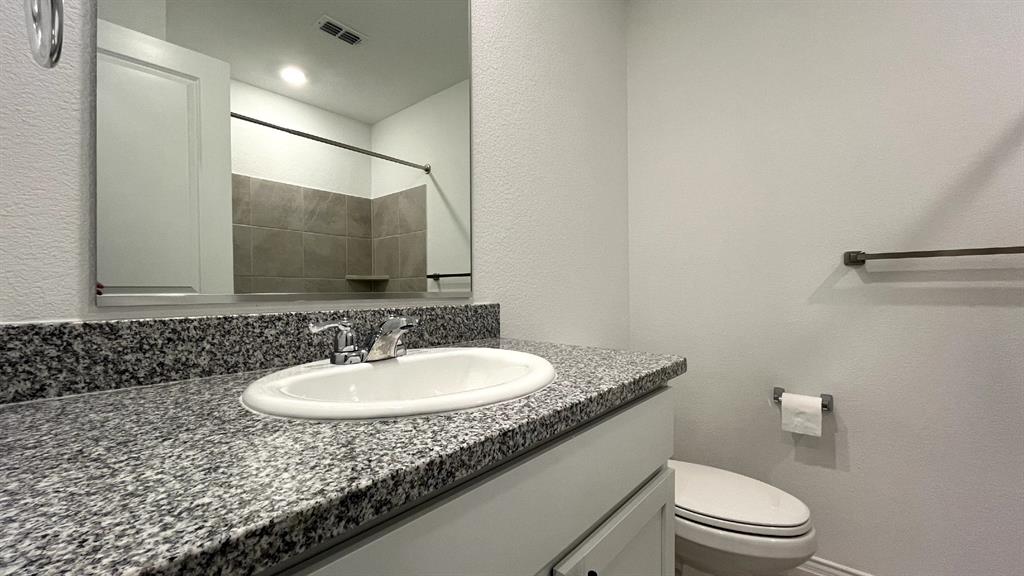 303 Ashbrook Way Property Photo 19