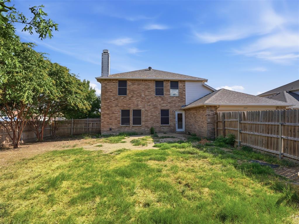 2937 Jamestown Drive Property Photo 8