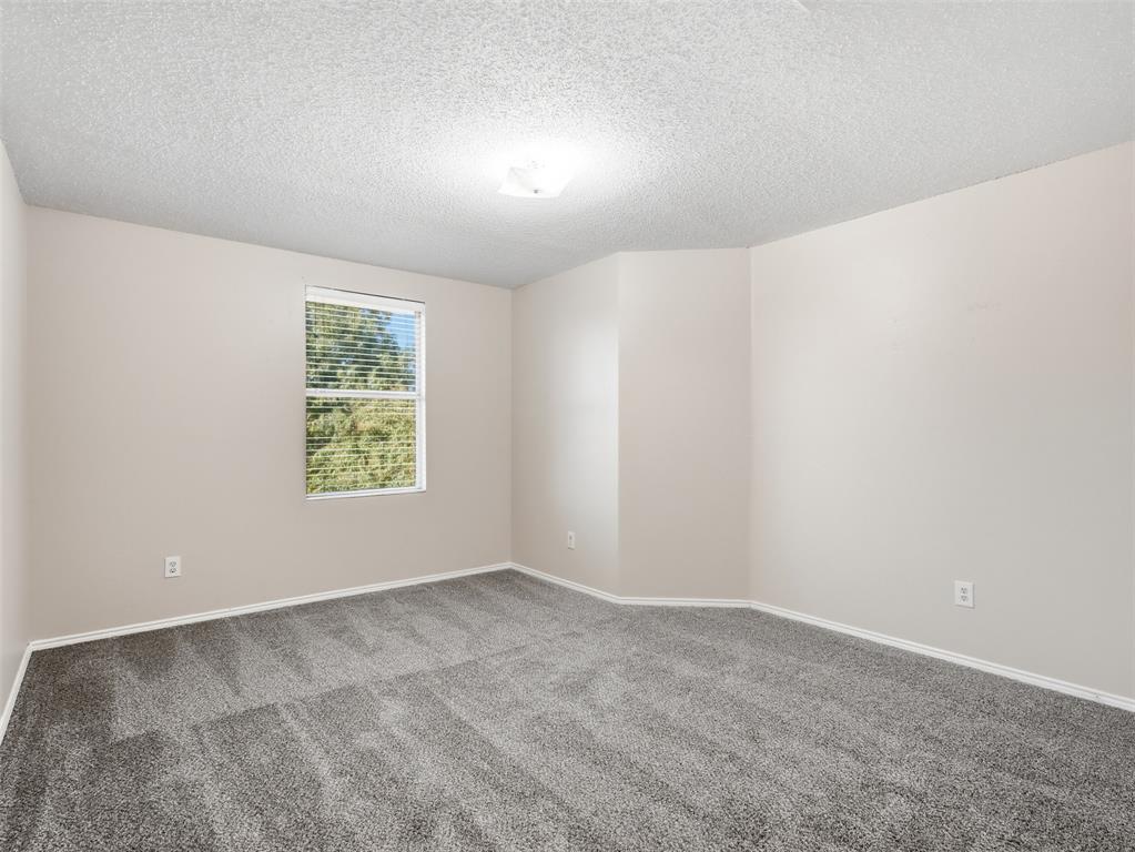 2937 Jamestown Drive Property Photo 31
