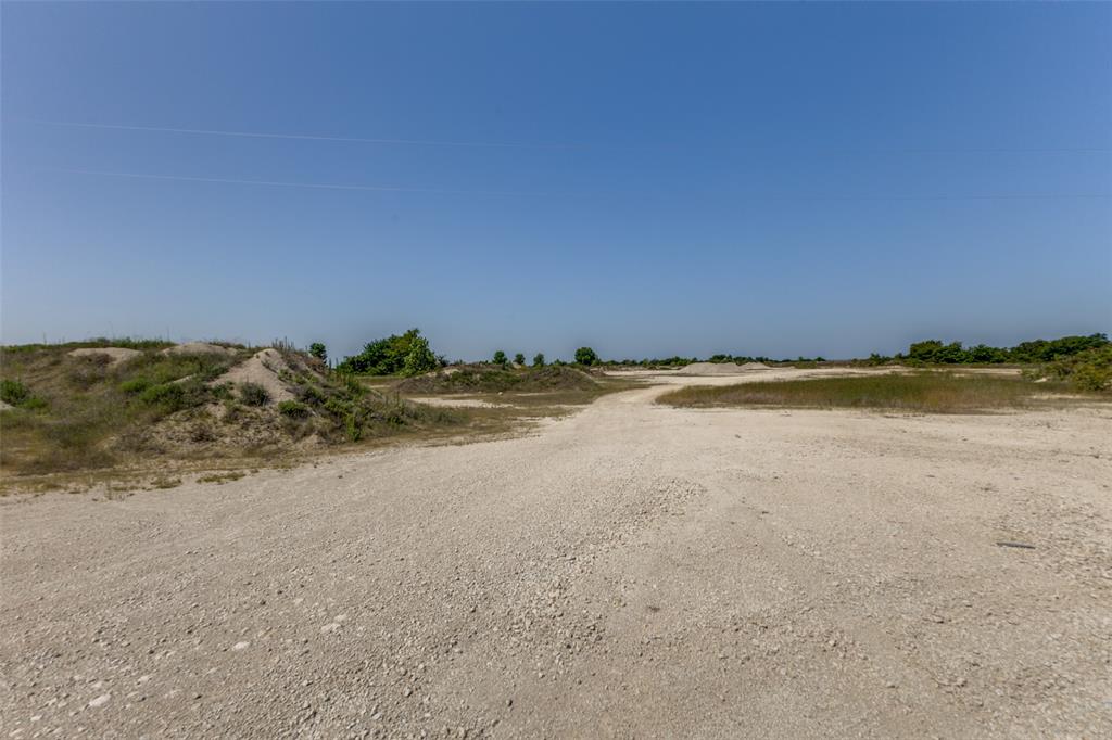 9752 County Road 341 Property Photo 9