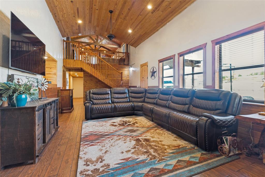 9752 County Road 341 Property Photo 15