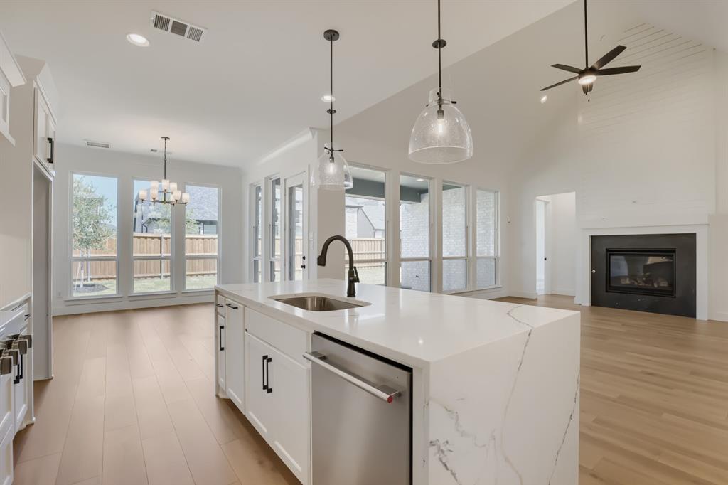 4025 Trellis Drive Property Photo 8