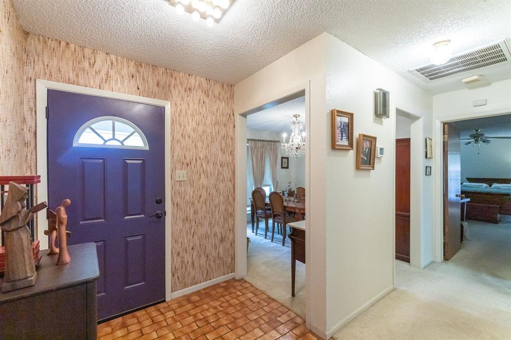 1809 Lytle Shores Drive Property Photo 3