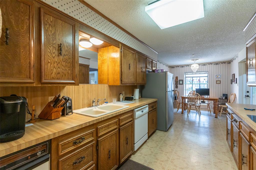 1809 Lytle Shores Drive Property Photo 12