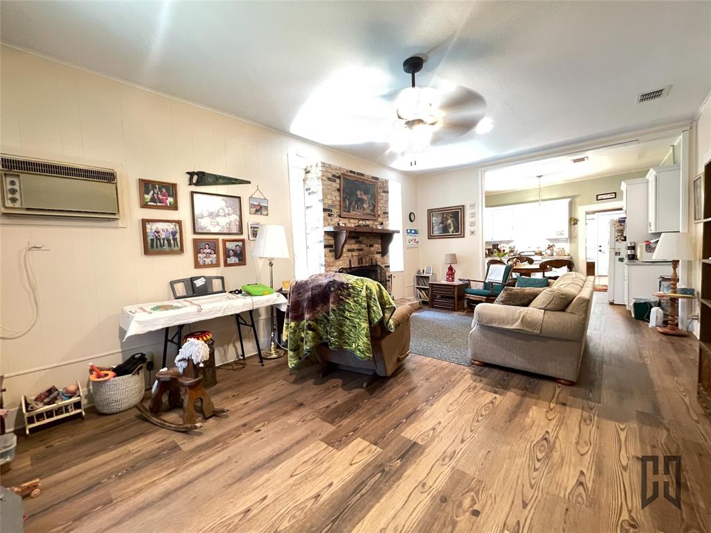 803 Zimmerman Street Property Photo 8