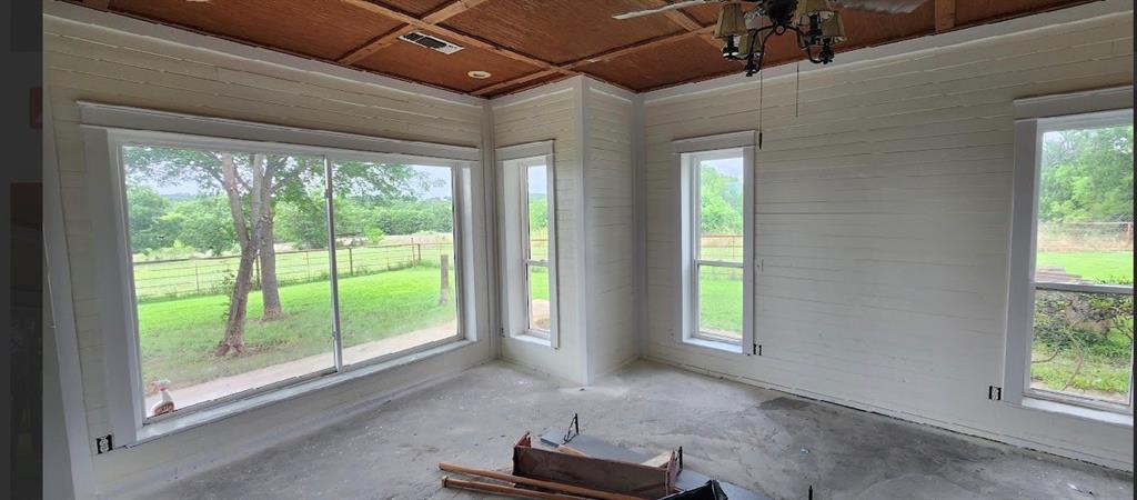 648 County Road 1591 Property Photo 13