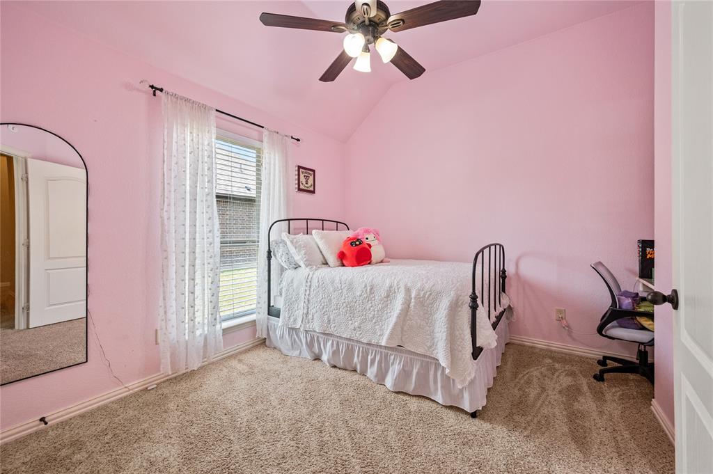 116 Camouflage Circle Property Photo 16