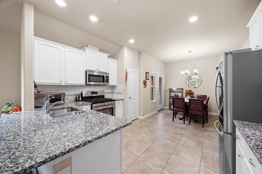 912 Gray Fox Drive Property Photo 10