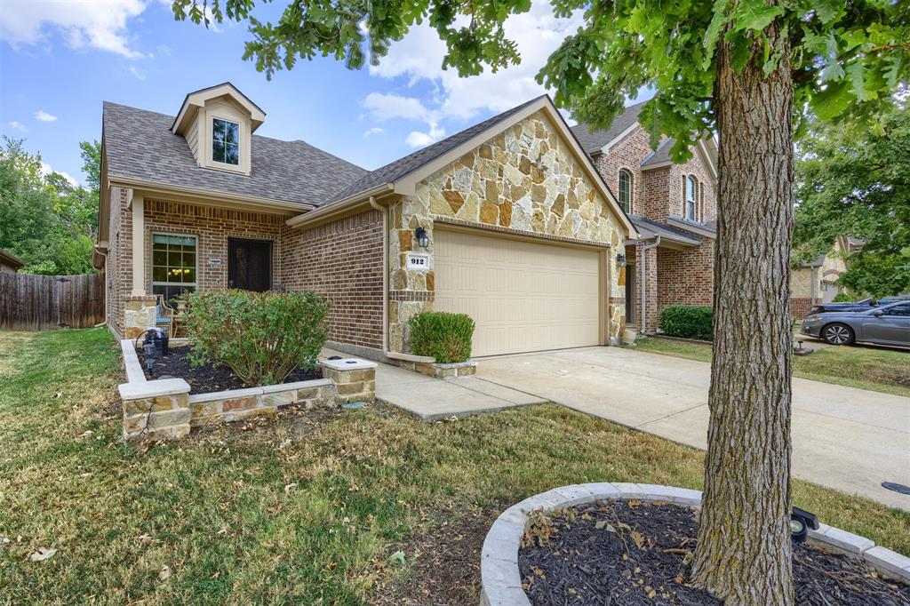912 Gray Fox Drive Property Photo 26