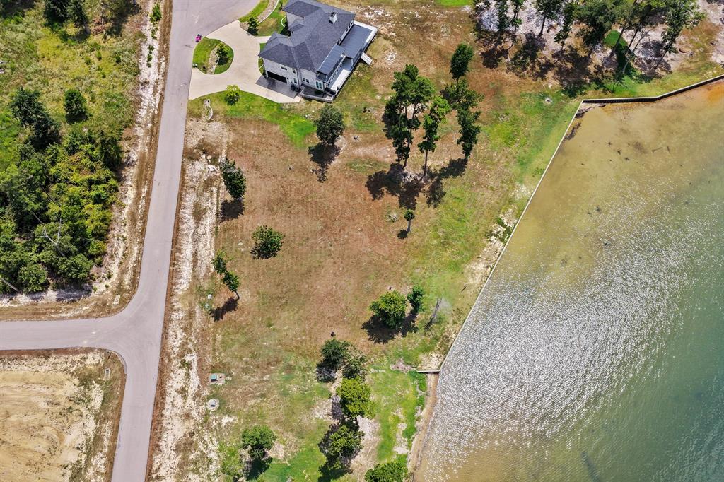 Tbd Private Road 52605 Property Photo 4