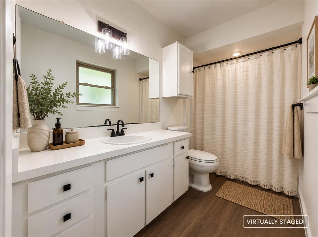 126 Post Oak Bend Property Photo 9