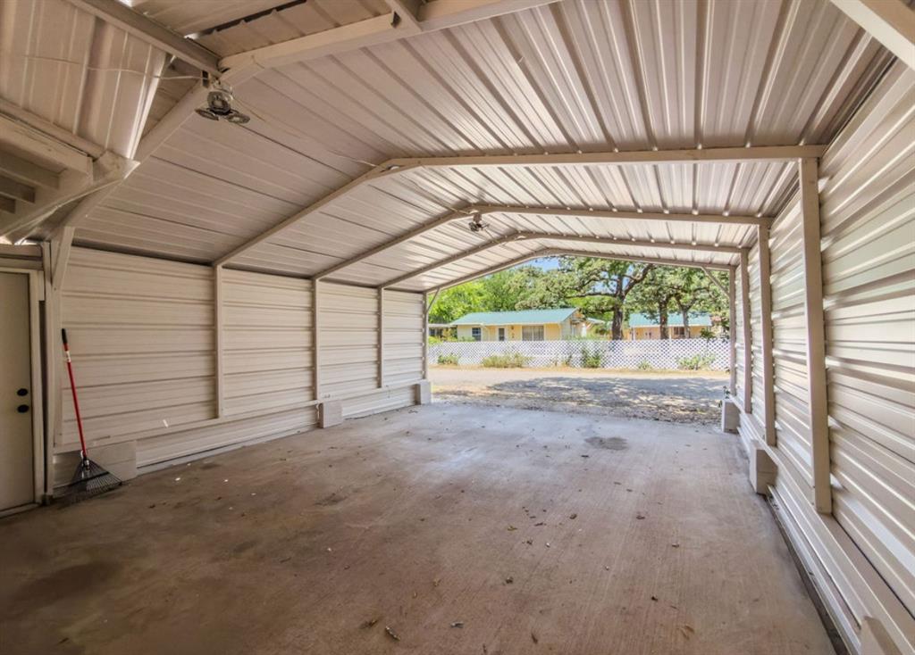 126 Post Oak Bend Property Photo 16