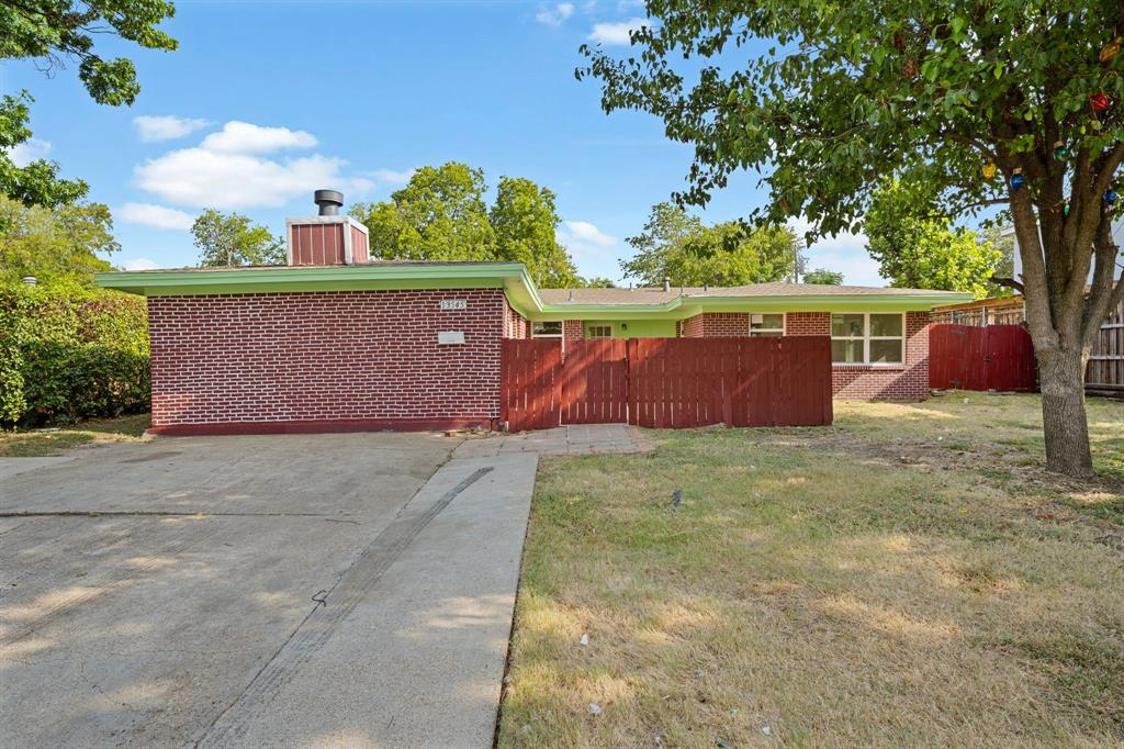 13545 Flagstone Lane Property Photo 1