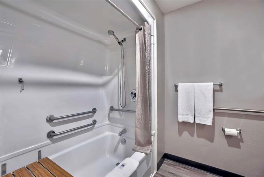 8601 Benbrook Boulevard Property Photo 16