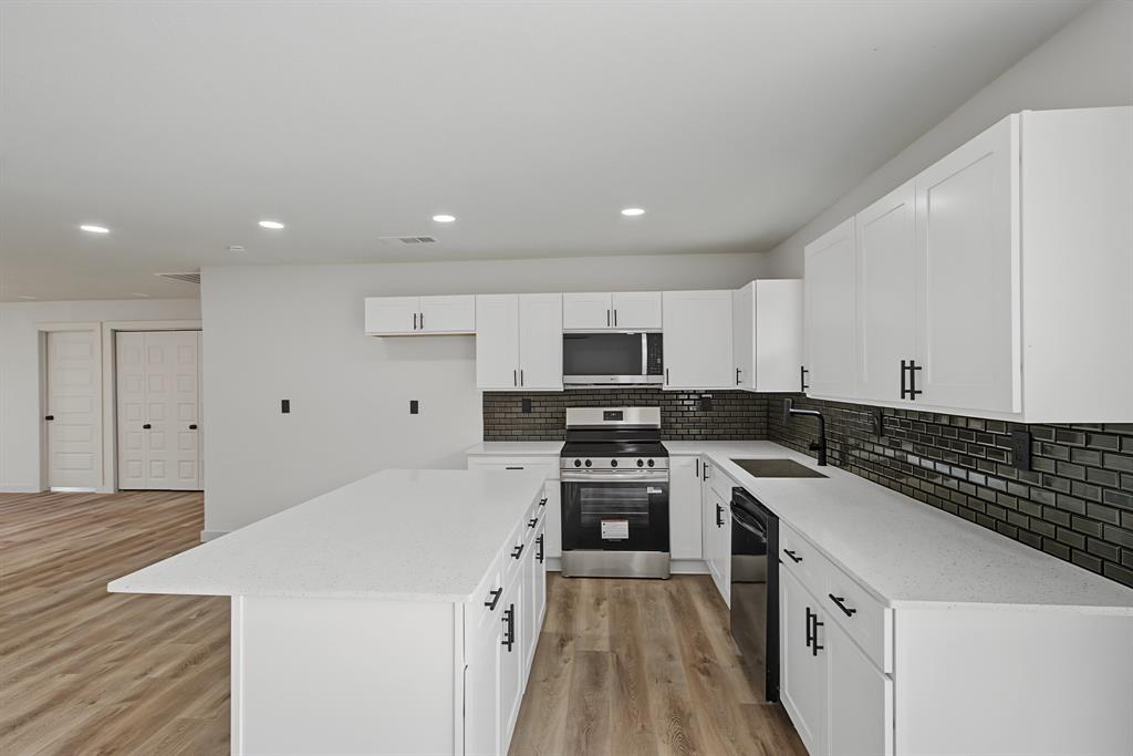 1101 Fouts Drive Property Photo 12