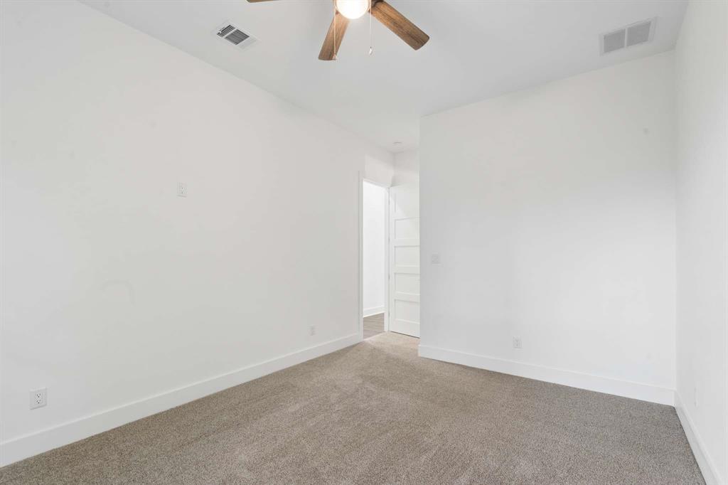 126 Port O Call Court Property Photo 24