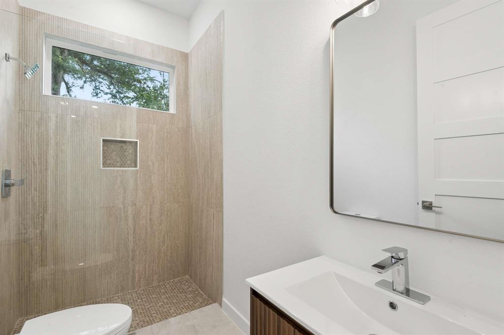 126 Port O Call Court Property Photo 25