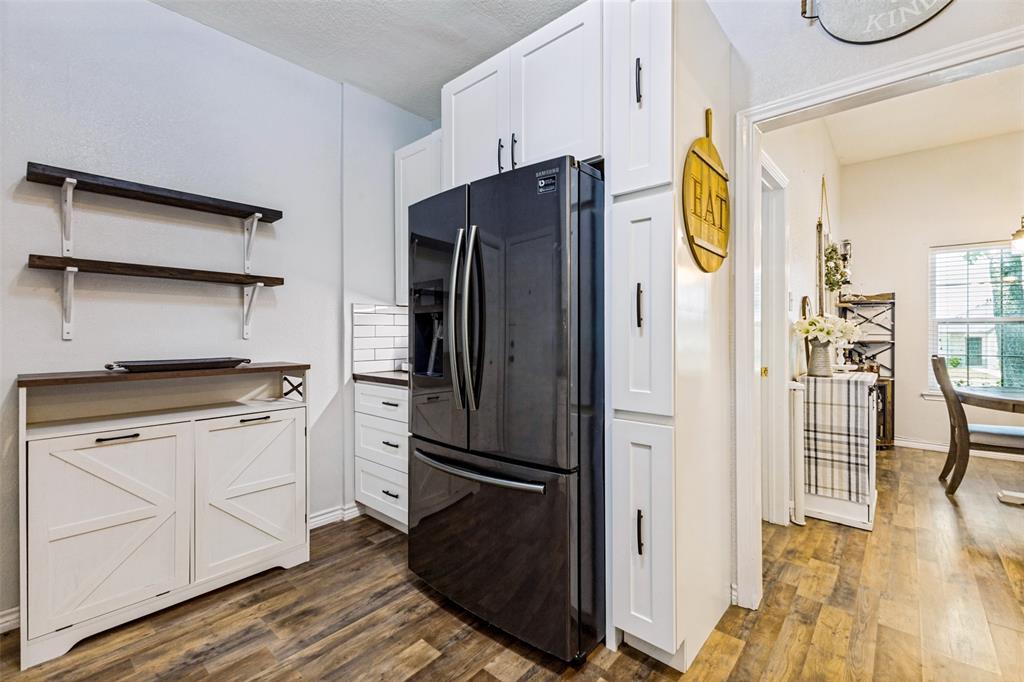 204 N W A Allen Boulevard Property Photo 15