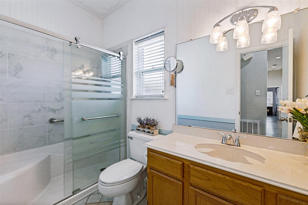 204 N W A Allen Boulevard Property Photo 17