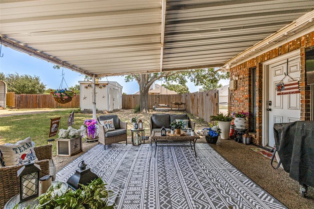 204 N W A Allen Boulevard Property Photo 25