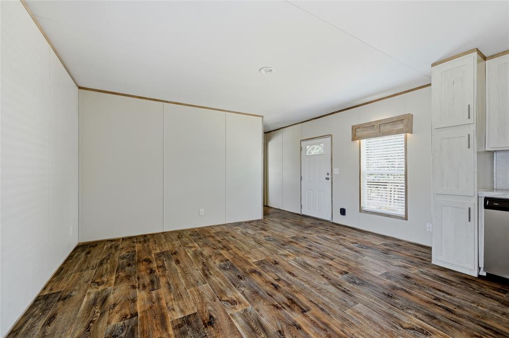 22 1601 E Fm 1417 Property Photo 8