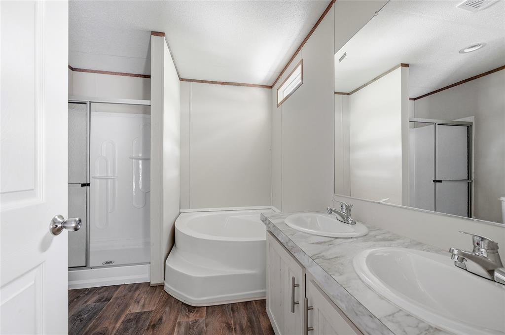 22 1601 E Fm 1417 Property Photo 19