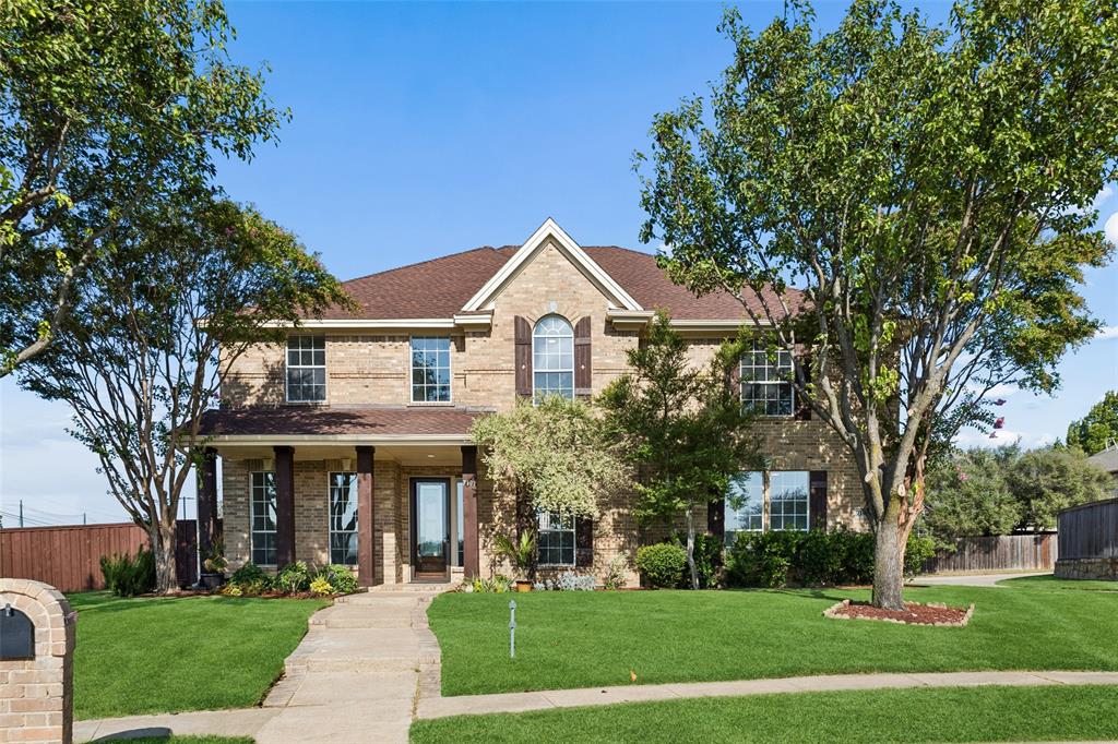 7101 Dutch Elm Court Property Photo 1