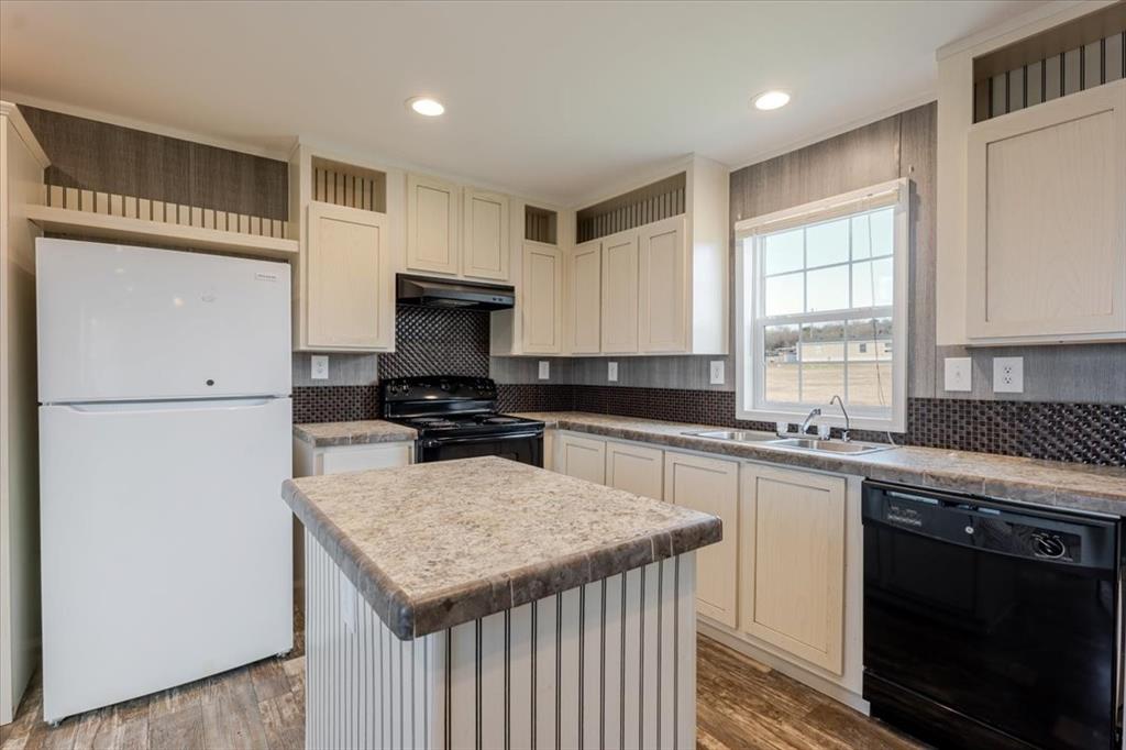 126 Starry Sky Court Property Photo 11