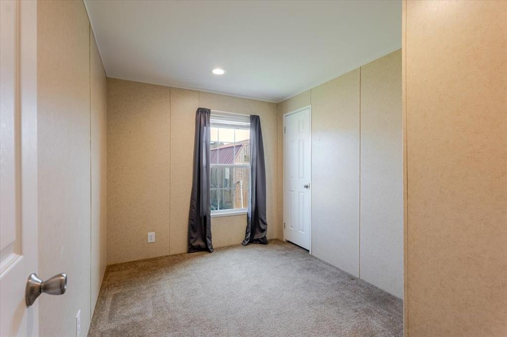 126 Starry Sky Court Property Photo 14
