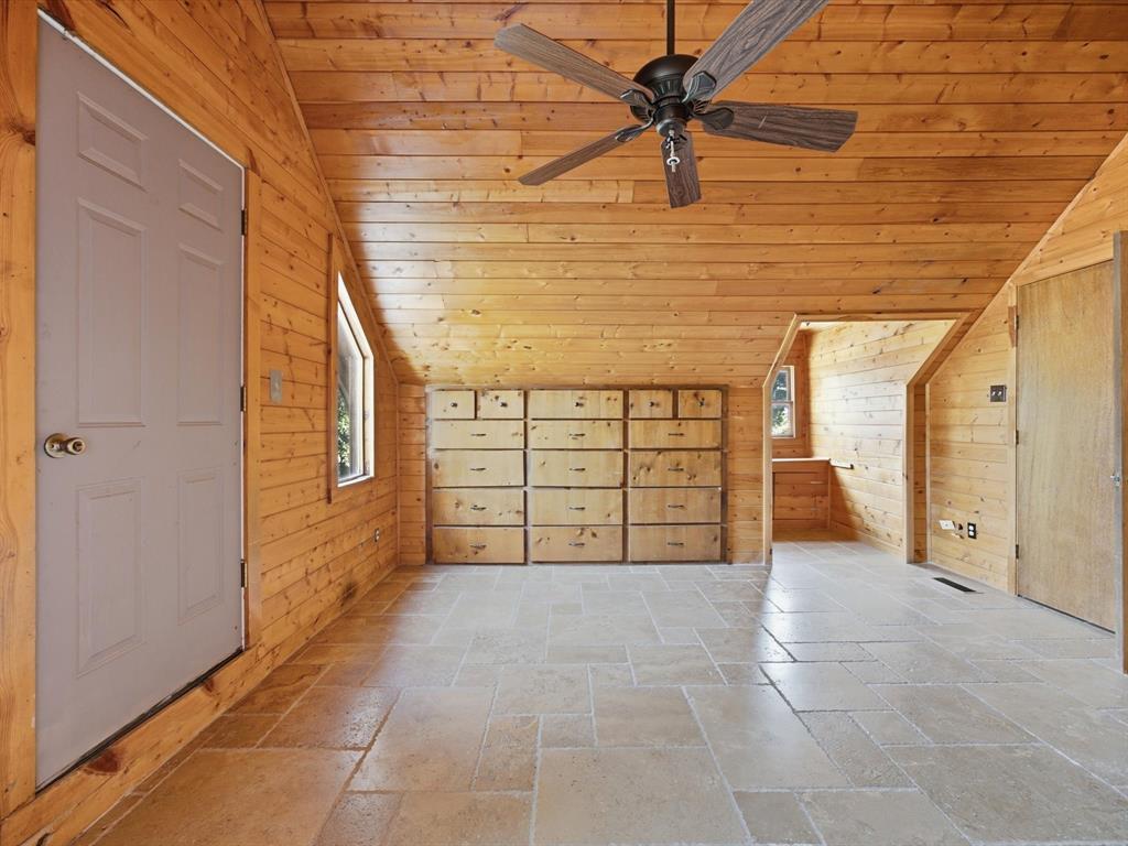 12116 E Fm 174 Property Photo 6