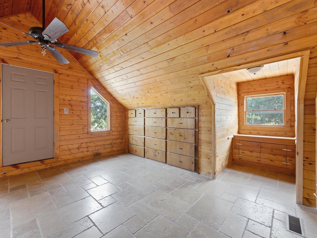 12116 E Fm 174 Property Photo 9