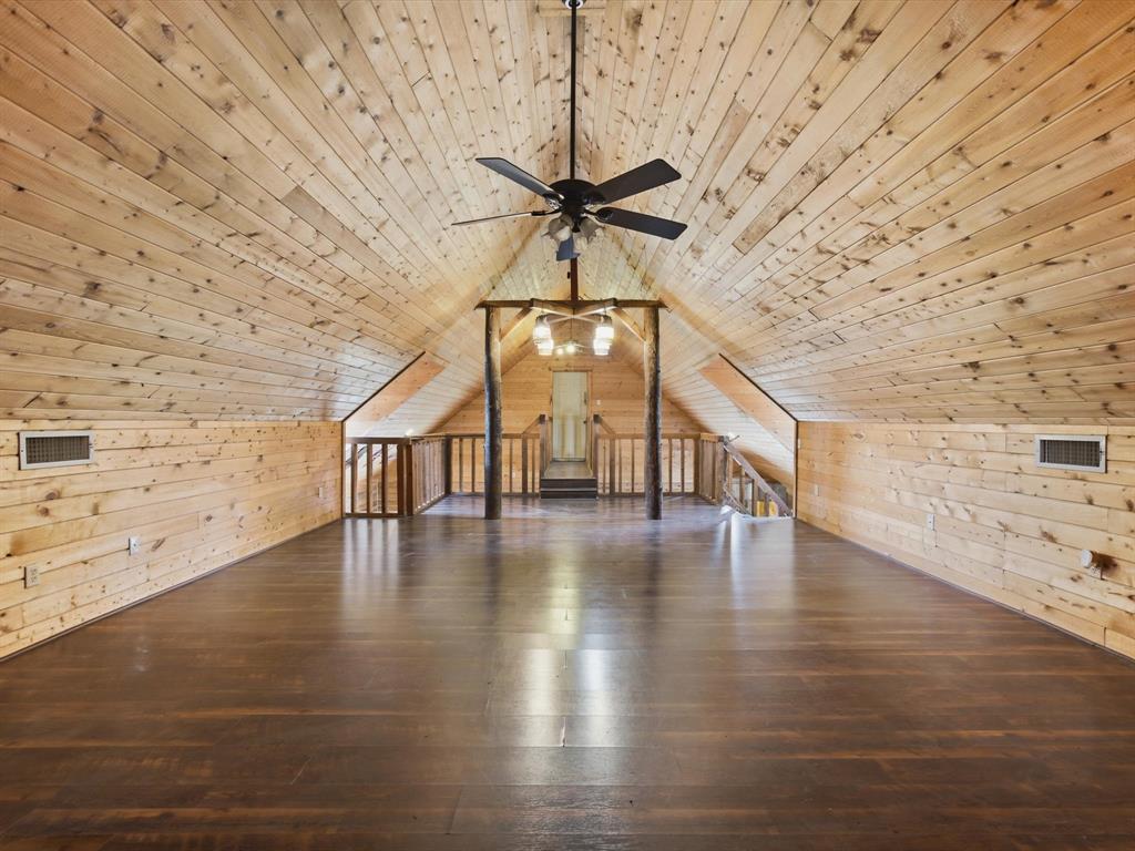 12116 E Fm 174 Property Photo 11