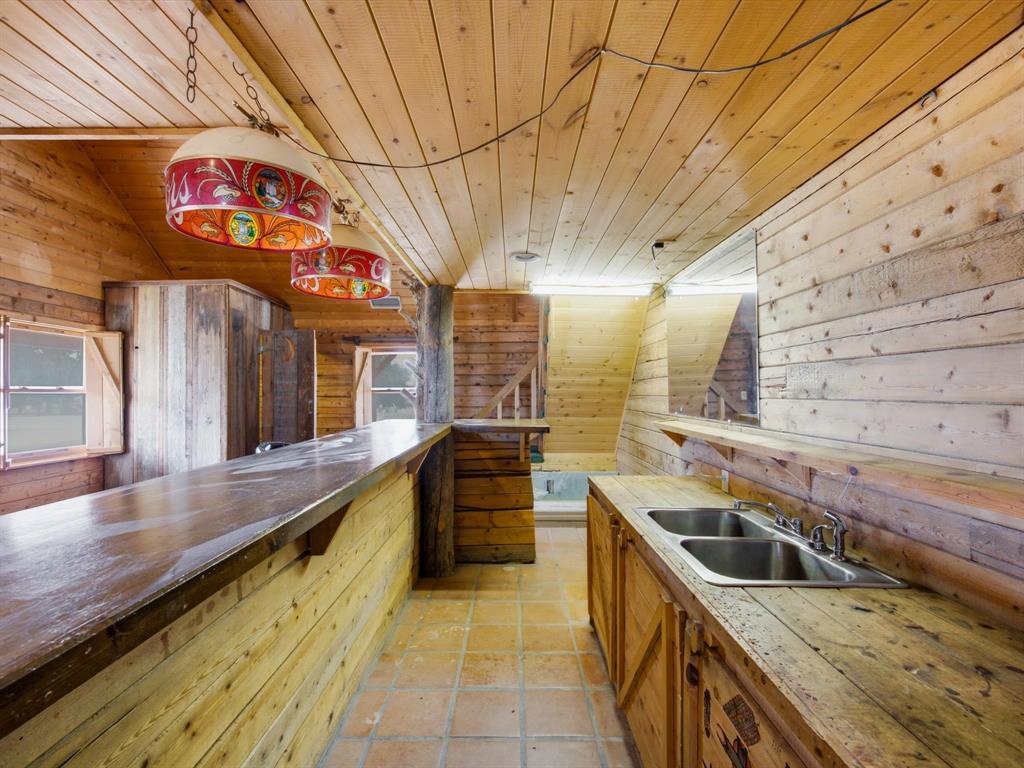 12116 E Fm 174 Property Photo 17