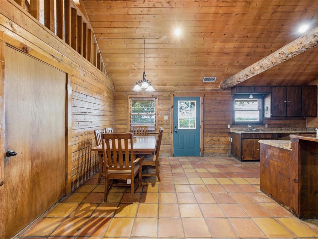 12116 E Fm 174 Property Photo 28