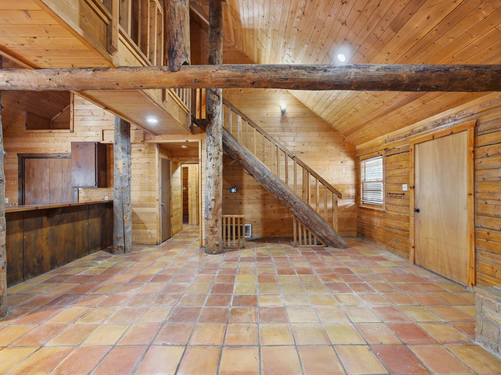 12116 E Fm 174 Property Photo 32