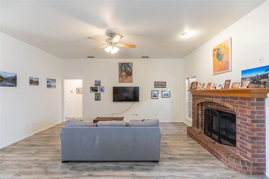 16 High Life Circle Property Photo 6