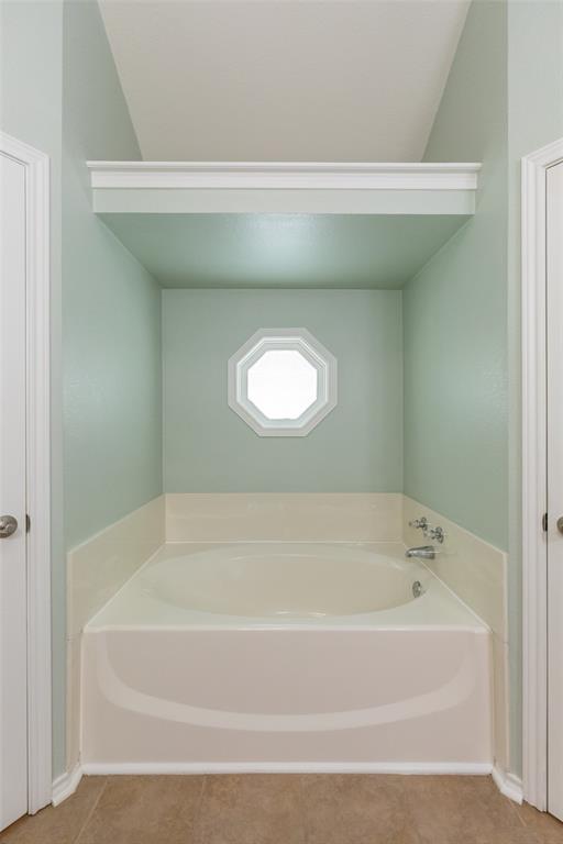 16 High Life Circle Property Photo 21