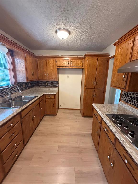937 Ricketts Street Property Photo 19