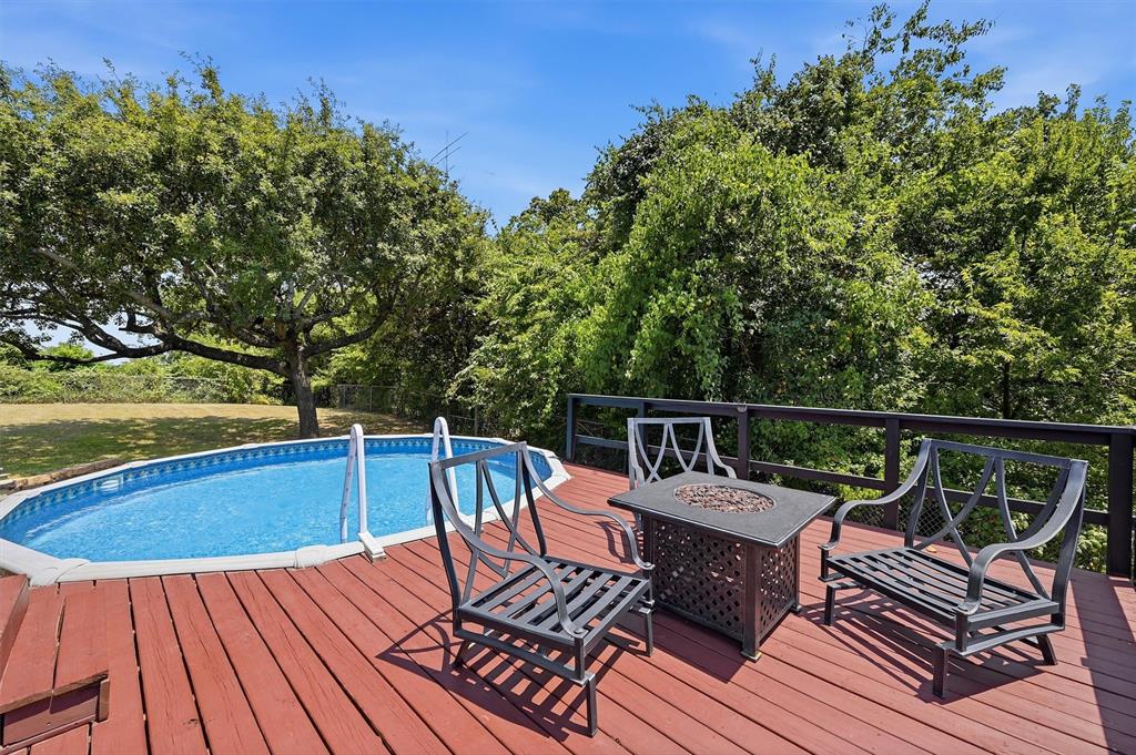 125 Erin Drive Property Photo 35
