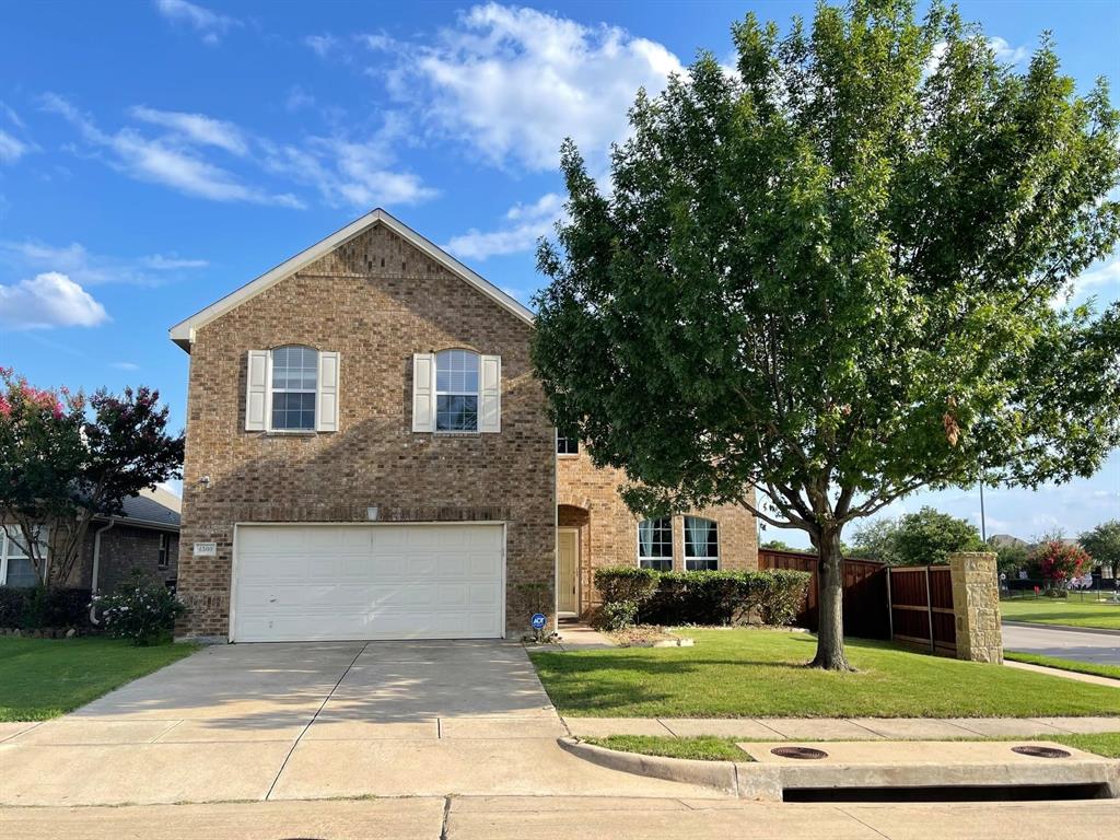 4500 Hickory Meadows Lane Property Photo 1
