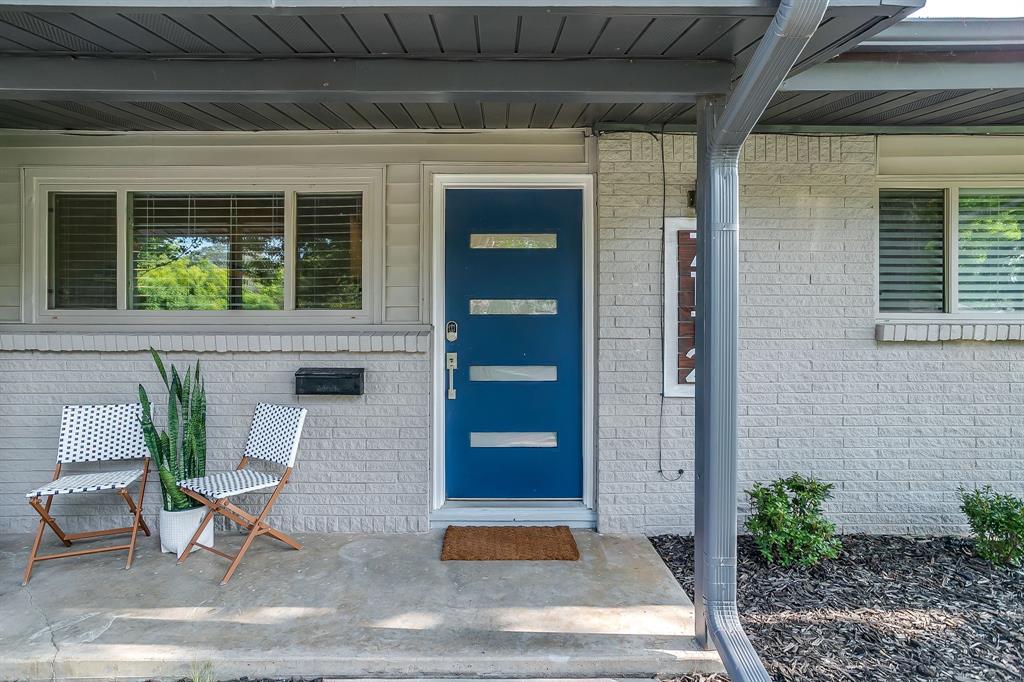 7112 Culver Avenue Property Photo 3