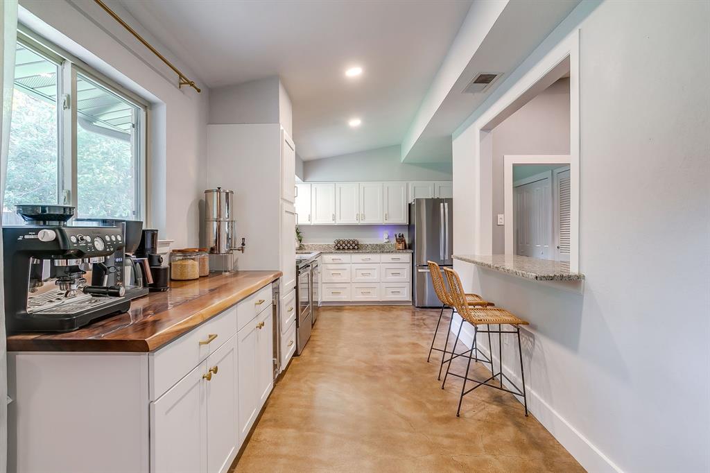 7112 Culver Avenue Property Photo 11