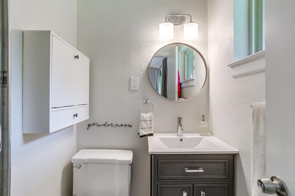 7112 Culver Avenue Property Photo 21