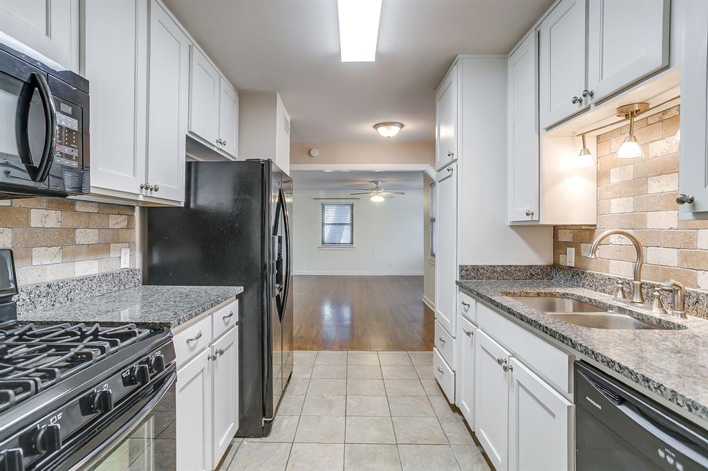 4713 Kilpatrick Avenue Property Photo 8